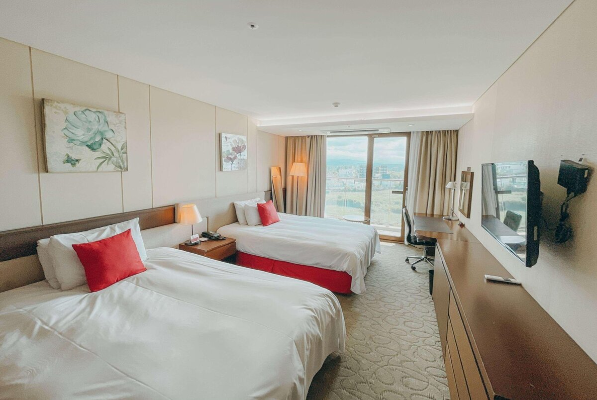 Family Room Superior