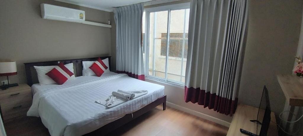 Double Single Economy