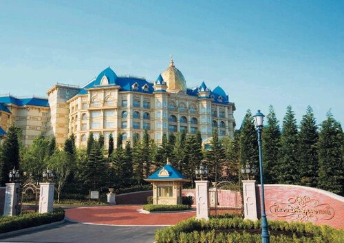 Tokyo Disneyland(R) Hotel