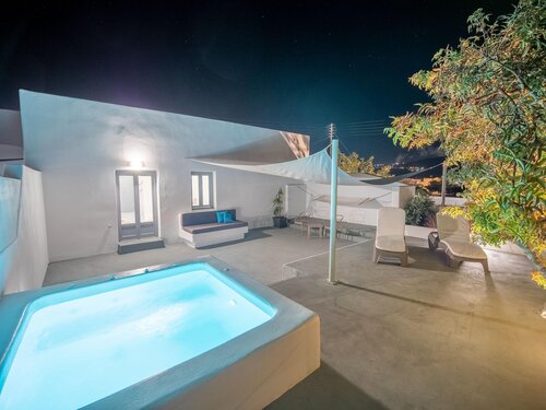 Majestic Sky Luxury Suites