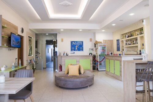 Hotel Minos