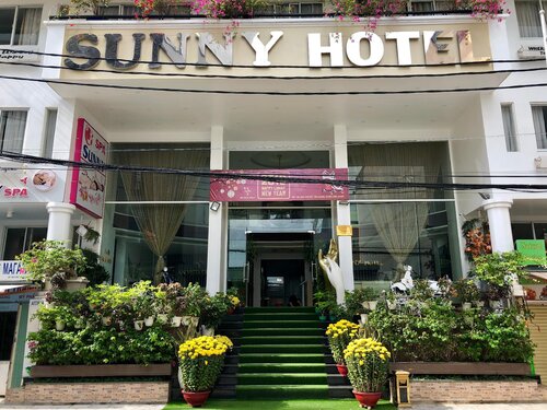 Sunny Hotel