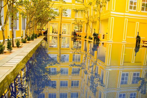 La Residence Watbo Hotel