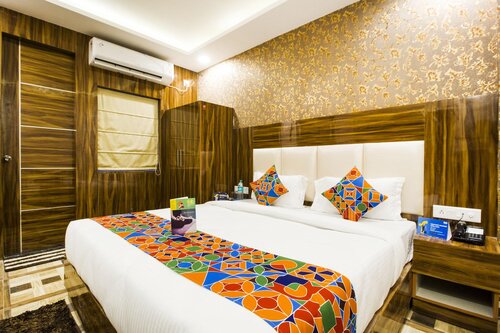 Fabhotel Olivia Suite