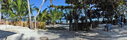 D B Bluestar Beach Resort