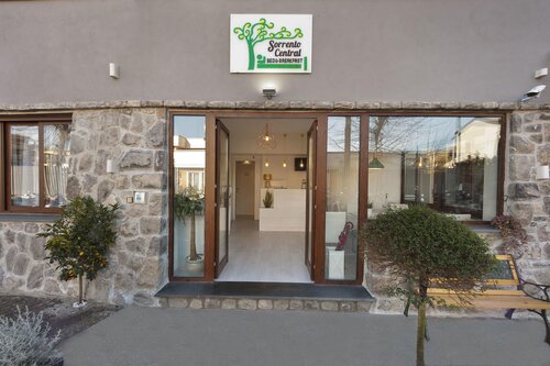 B B Sorrento Central