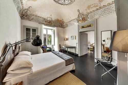 Palazzo Melfi Suite - Hotel