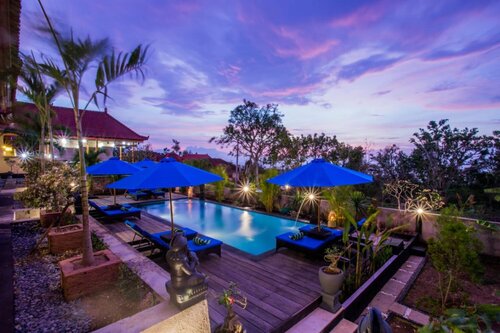 Tatak Bunut Villa Ceningan