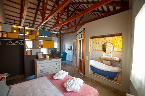 El Patio De Los Jazmines