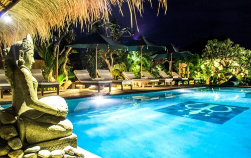 Man's Cottages and Spa