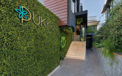 Pukka Boutique Hotel