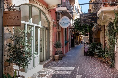 Viaggio Elegant Rooms