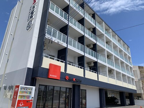 Hotel Mr.Kinjo in Tomigusuku