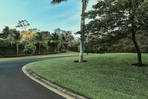 Coco Breeze Residence