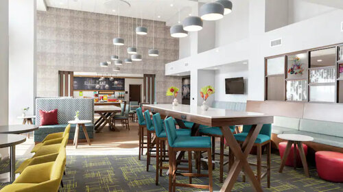 Hampton Inn & Suites By Hilton Burlington Toronto
