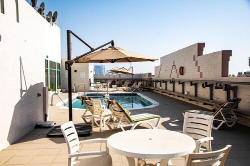 Westzone Pearl Hotel Apartments