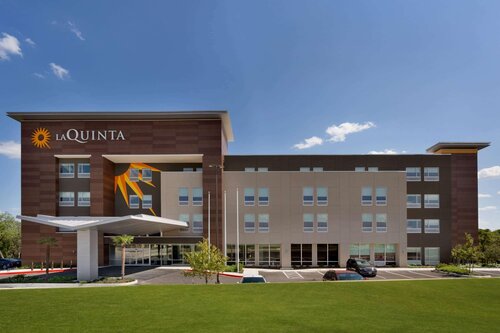 La Quinta Inn by Wyndham San Antonio Seaworld/LAFB