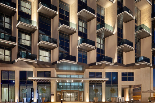 Adagio Premium The Palm