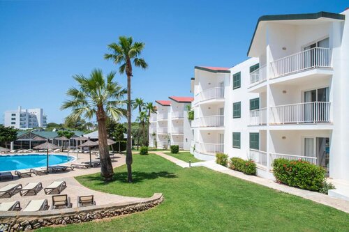Pierre & Vacances Menorca Cala Blanes Apartamentos