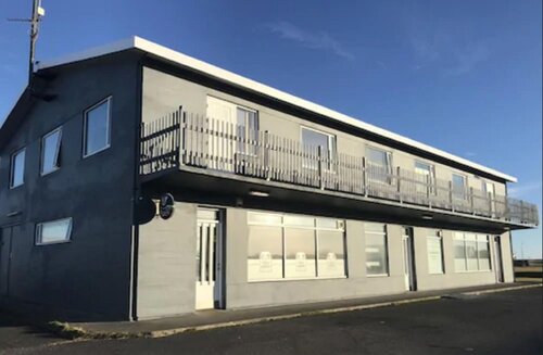 Black Beach Guesthouse