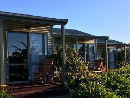 Omau Settlers Lodge Motel