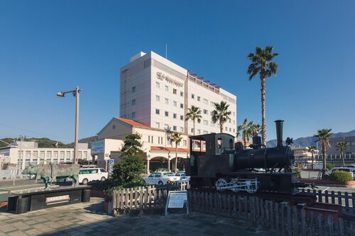 Jr Hotel Clement Uwajima