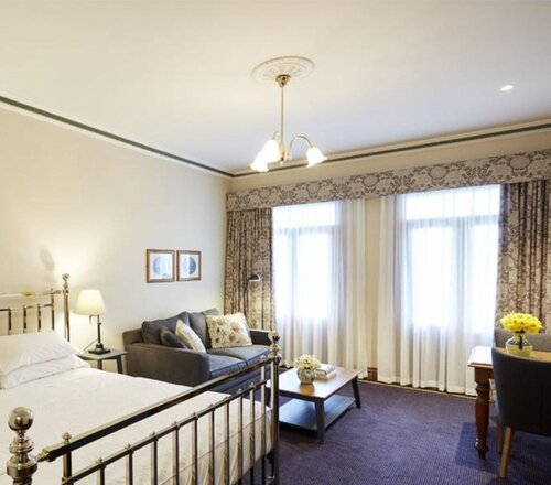 The Terrace At The Settlement