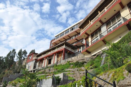 Asham Africa Hotel And Resort