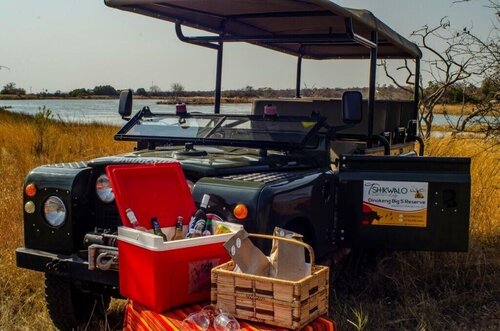 Tshikwalo Game Lodge