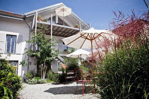 Le Coq Chantant B&B and Boutique Hotel