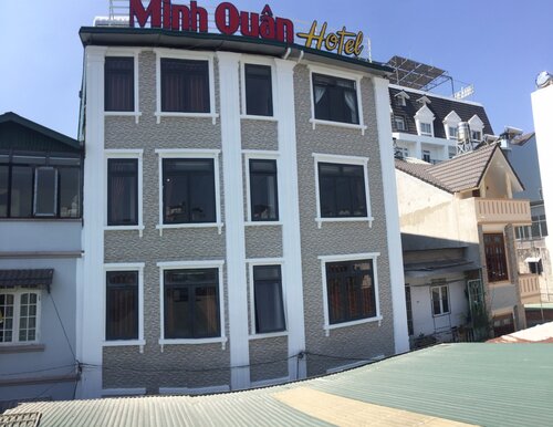 Minh Quan Hotel by ZUZU