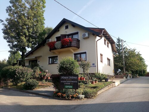 House Jelena