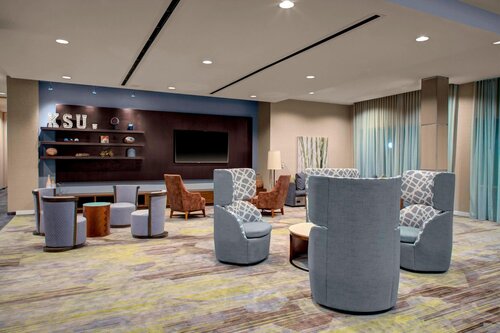 Courtyard By Marriott Atlanta Kennesaw
