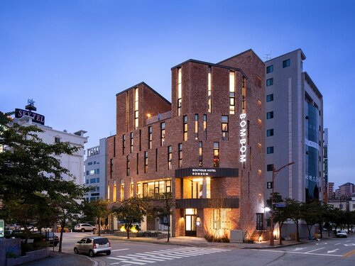 Gangneung Boutique Hotel Bombom