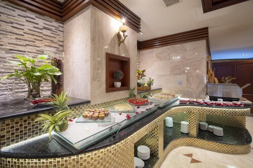 HOM - HOW Da Nang Airport