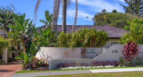 Cronulla Beach House Bed And Breakfast