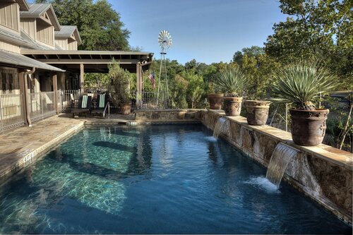The Lodge Above Town Creek