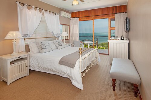 18 On Kloof Bed And Breakfast