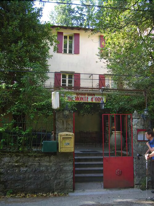 Hôtel-Restaurant Monte d'Oro