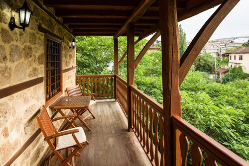 Kokkino Spiti Boutique Hotel