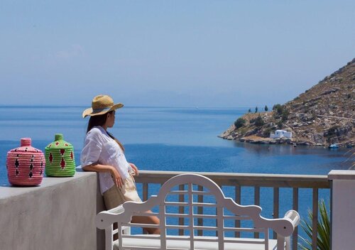 Niriides Hotel & Apartments