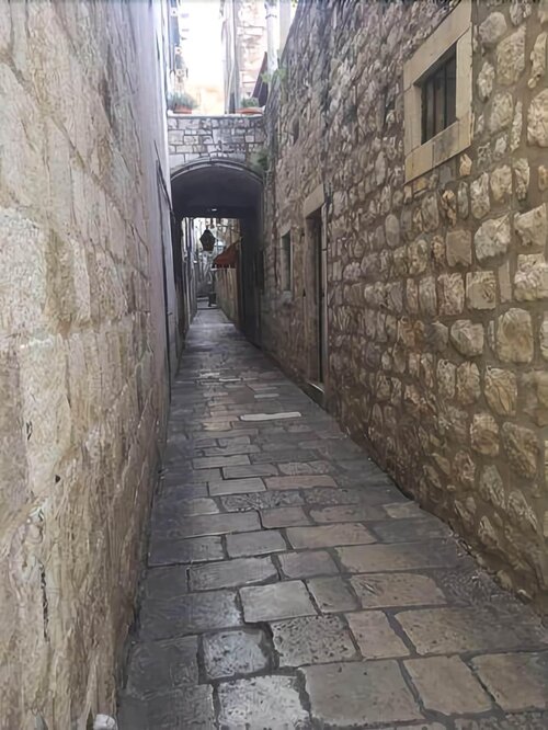 Rilati Old Town Palace