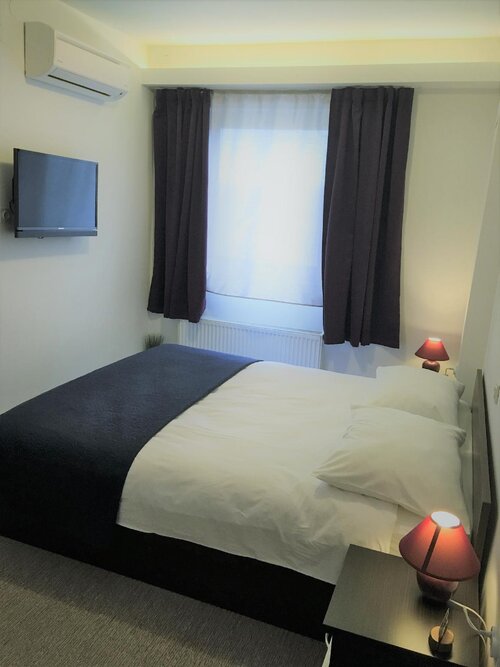 London Rooms Zagreb Airport