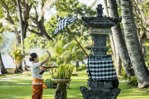 Alam Anda Ocean Front Resort & Spa