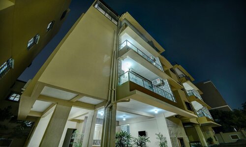 Treebo Trend Yash Inn Kharadi