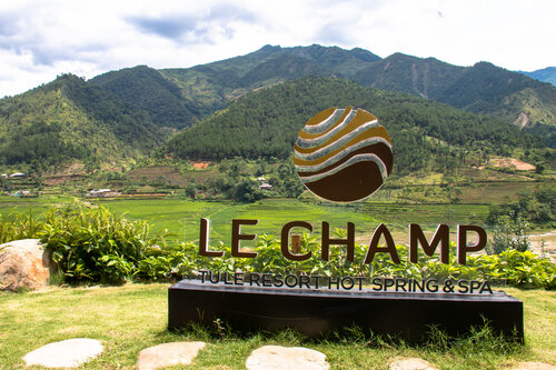 Le Champ Tu Le Resort Hot Spring & Spa