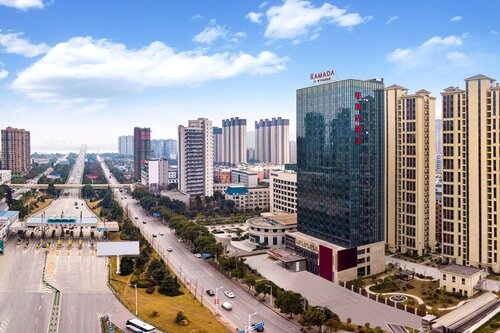 Ramada By Wyndham Huangshi Huangshigang