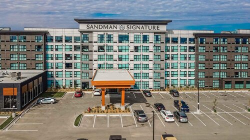 Sandman Signature Saskatoon South Hotel
