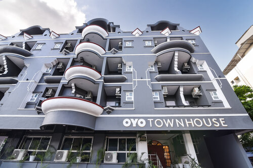 OYO Townhouse 124 Srm Kuppakonam Pudur