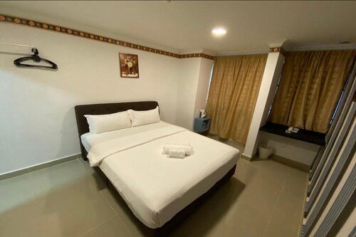 Shobi Hotel Johor Bahru Near CIQ JB by ZUZU